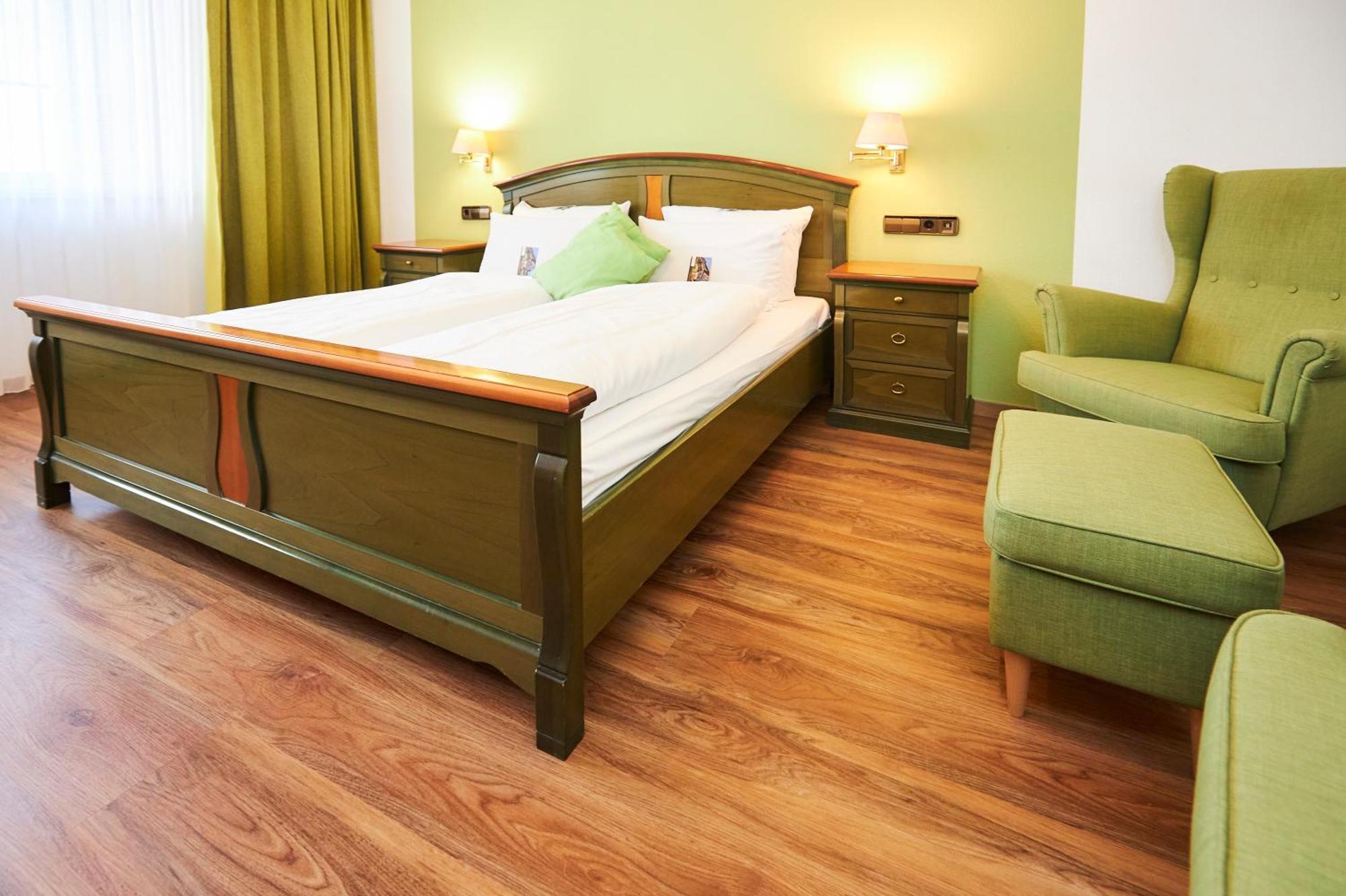 Flair Hotel Vier Jahreszeiten บัดอูราค ภายนอก รูปภาพ