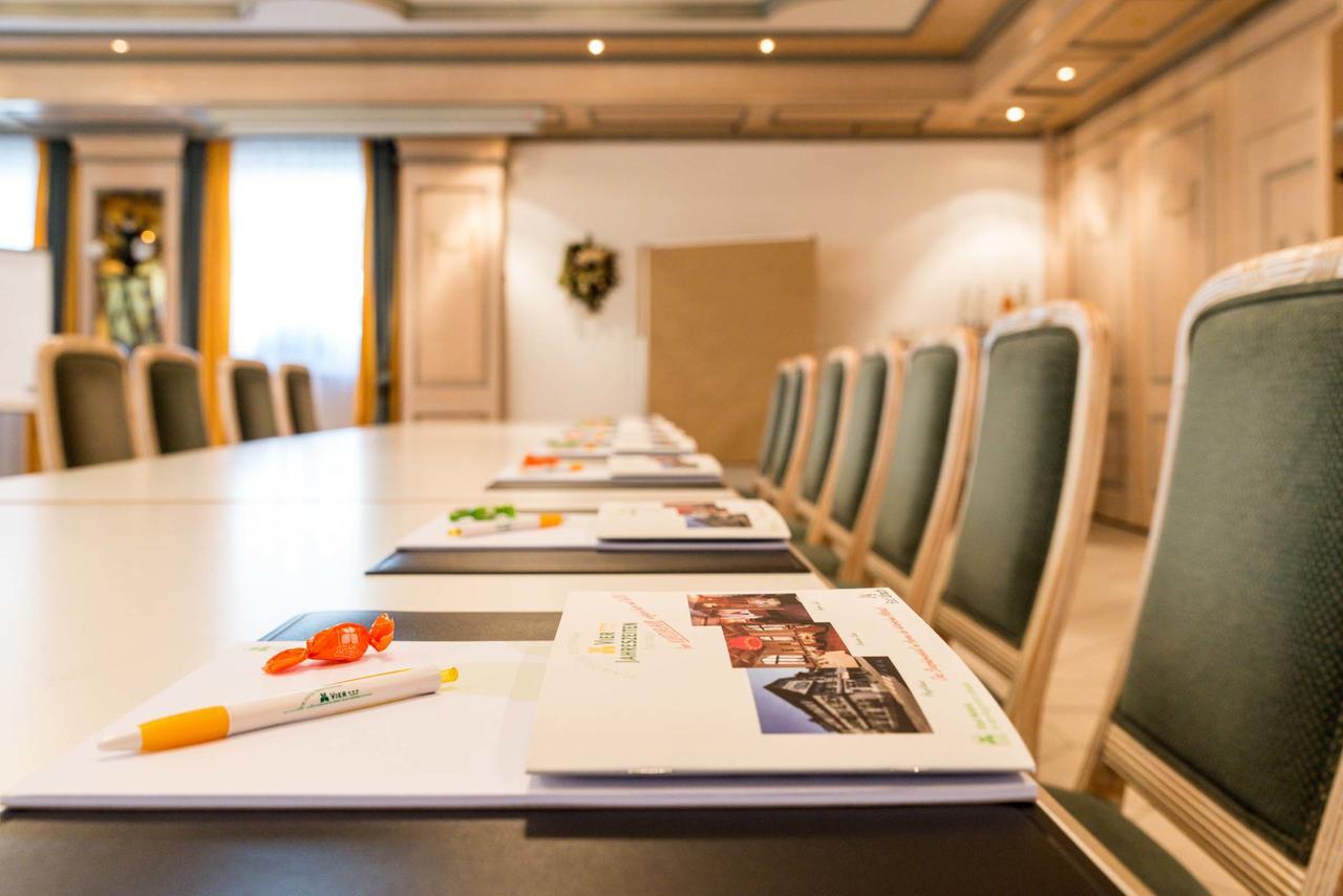 Flair Hotel Vier Jahreszeiten บัดอูราค ภายนอก รูปภาพ