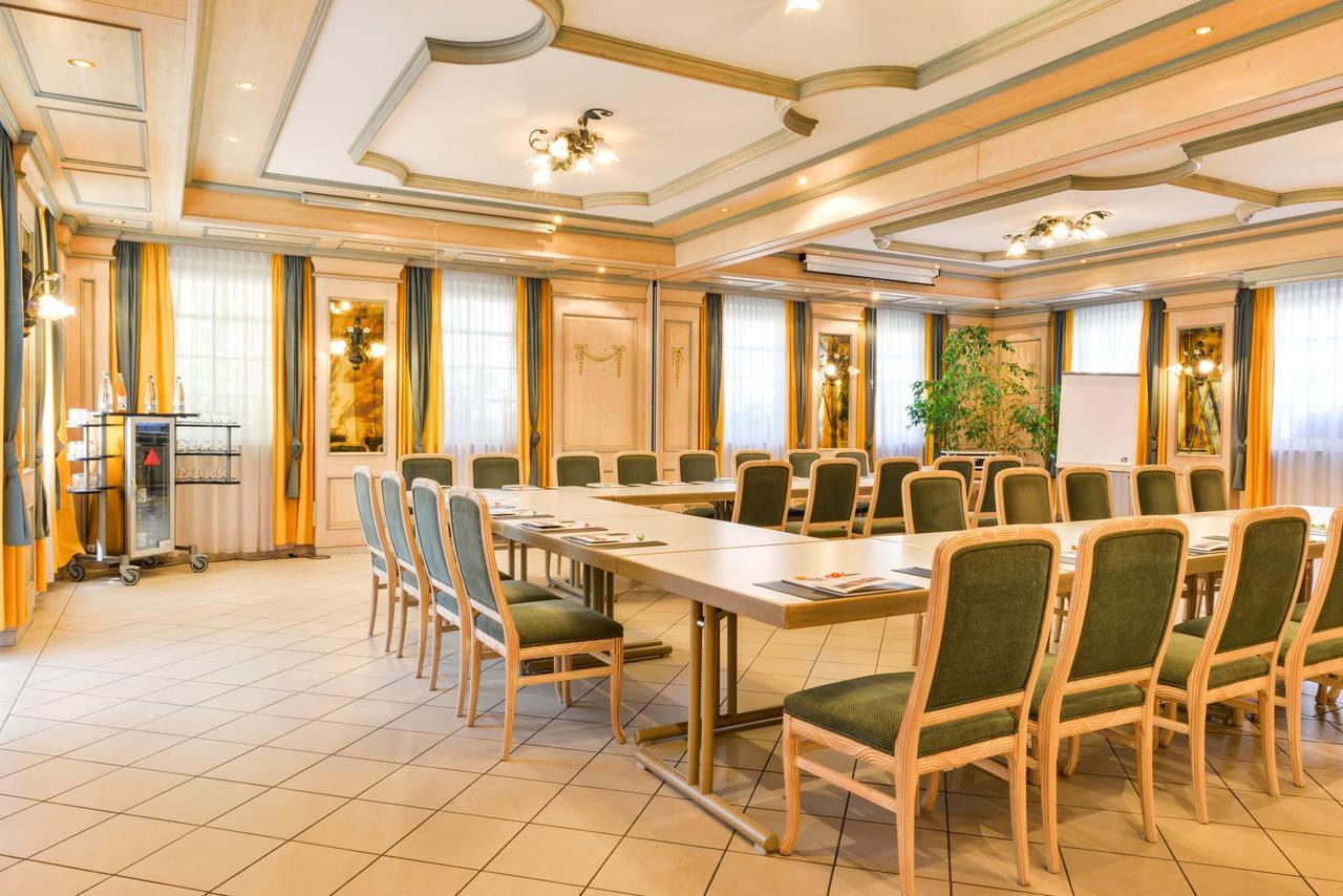 Flair Hotel Vier Jahreszeiten บัดอูราค ภายนอก รูปภาพ